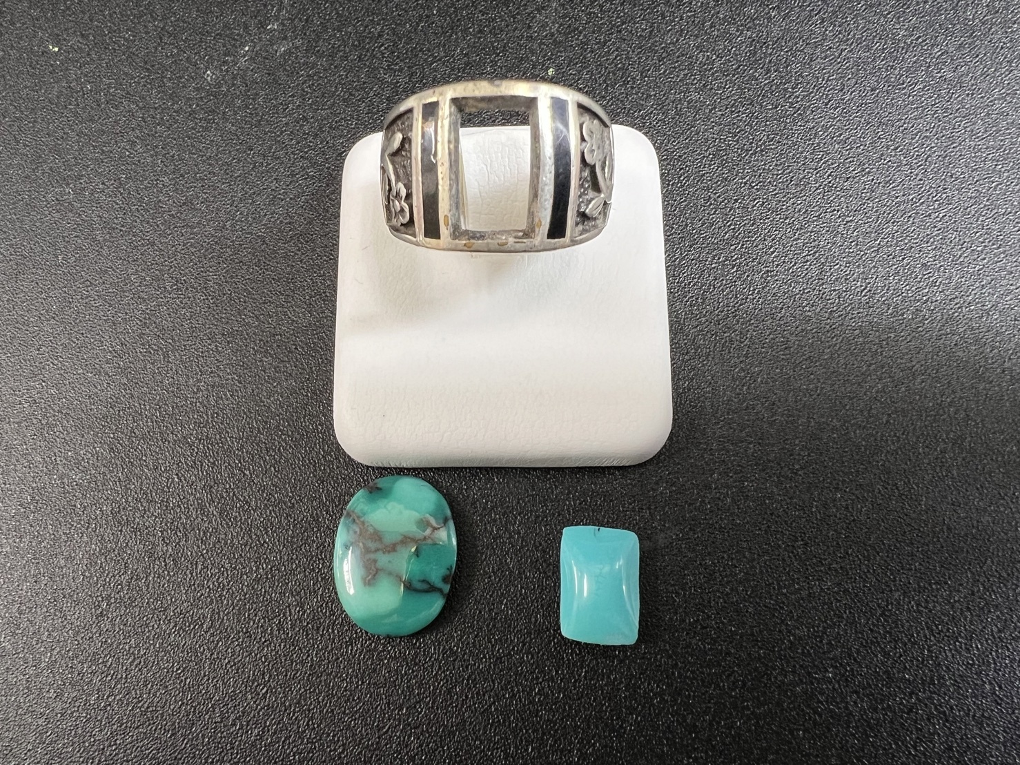 石留め可能なターコイズ